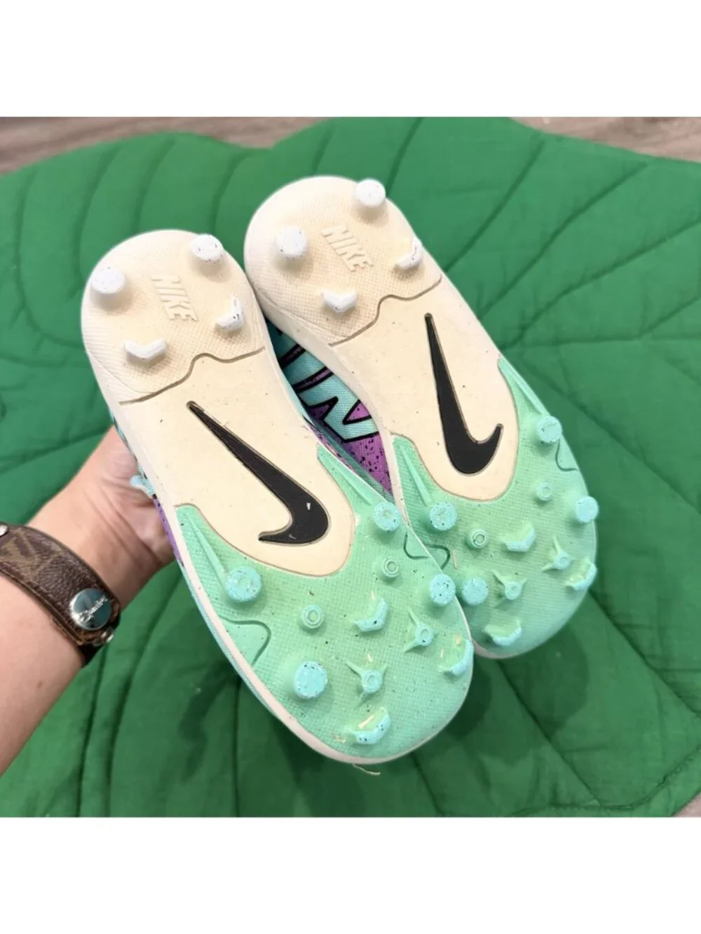 Nike Kids 11C Mercurial Vapor 15 Soccer Cleats Hyper Turquoise